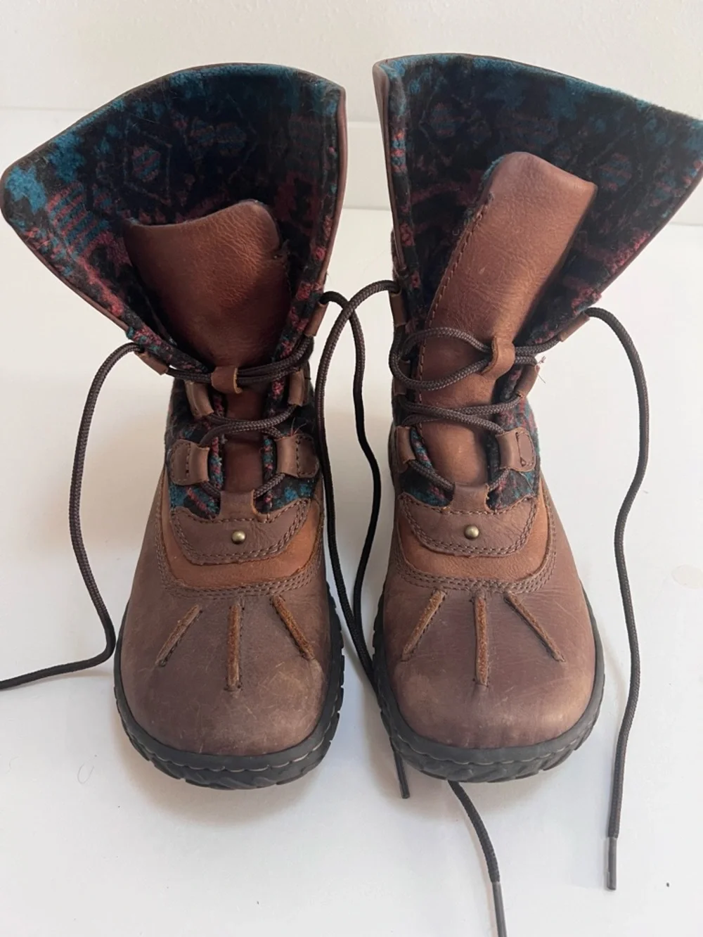 Born Winter Boots